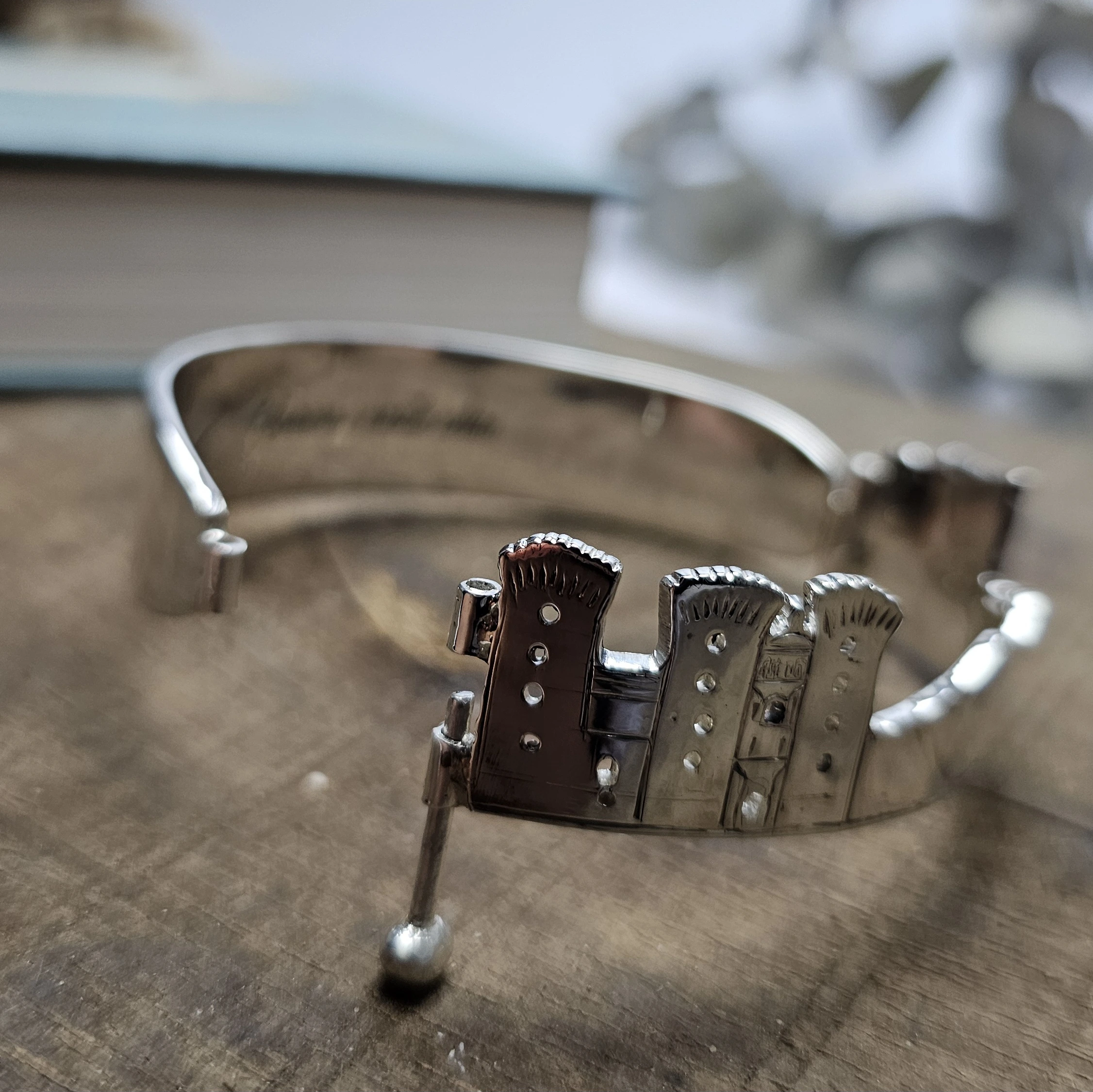 bracciale città skyline