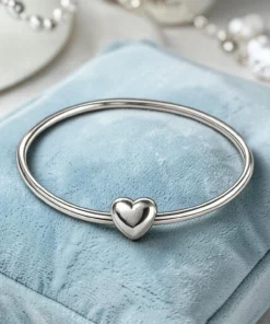 bracciale rigido con chiusura a cuore